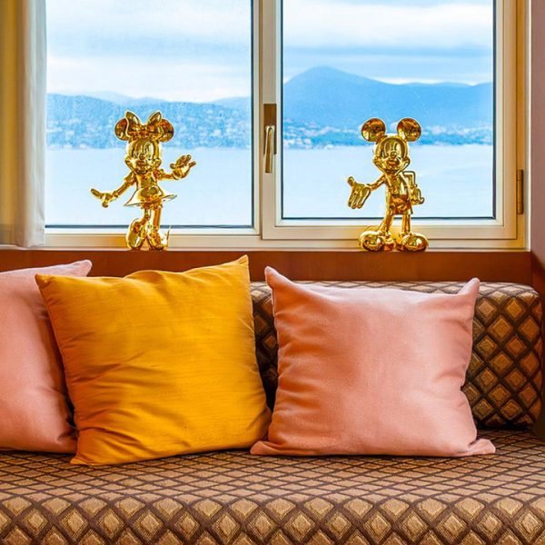 957403a0-1753-4940-8cea-3fa7445b0a8c_720x-2 957403a0-1753-4940-8cea-3fa7445b0a8c_720x-2