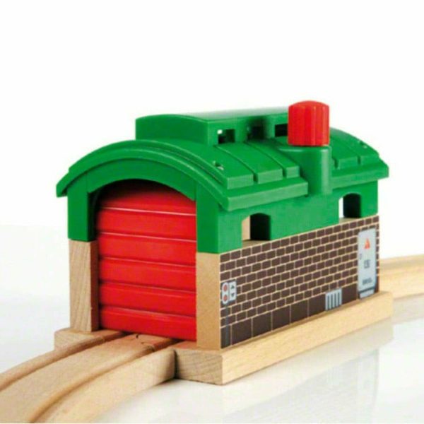 brio-vehicles-train-garage-13775767994455_720x-4 brio-vehicles-train-garage-13775767994455_720x-4
