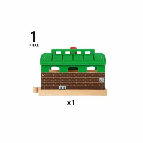brio-vehicles-train-garage-13775772549207_720x brio-vehicles-train-garage-13775772549207_720x