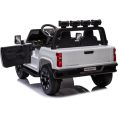 freddo-outdoor-24v-4x4-chevrolet-silverado-2-seater-ride-on-truck-for-kids-white-31443897024599_720x-2