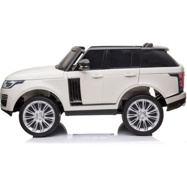 freddo-outdoor-24v-range-rover-hse-2-seater-ride-on-car-white-31275399807063_720x-1