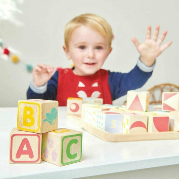 le-toy-van-infants-abc-wooden-blocks-14623727353943_720x-5 le-toy-van-infants-abc-wooden-blocks-14623727353943_720x-5