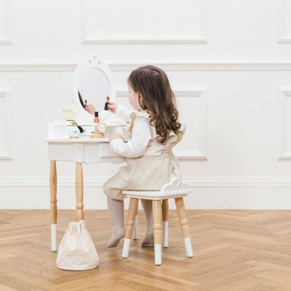 le-toy-van-preschool-dressing-up-vanity-table-stool-31479741022295_720x-3 le-toy-van-preschool-dressing-up-vanity-table-stool-31479741022295_720x-3