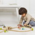 le-toy-van-preschool-figure-8-wooden-train-set-40-pieces-31480133746775_720x-2