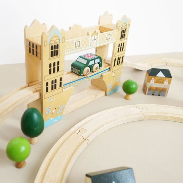 le-toy-van-preschool-london-wood-train-set-120-pieces-31740468854871_720x-3 le-toy-van-preschool-london-wood-train-set-120-pieces-31740468854871_720x-3