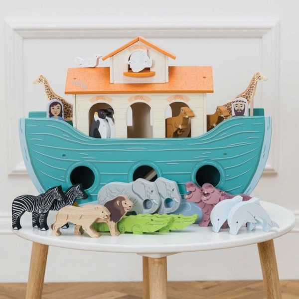 le-toy-van-preschool-noah-s-great-wooden-ark-animals-23-pieces-31480125620311_720x le-toy-van-preschool-noah-s-great-wooden-ark-animals-23-pieces-31480125620311_720x