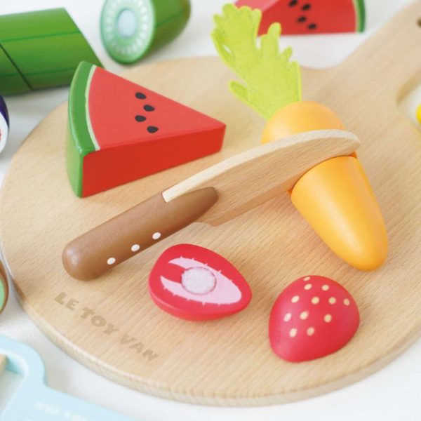 le-toy-van-preschool-wooden-chopping-board-sliceable-play-food-1153095509_720x le-toy-van-preschool-wooden-chopping-board-sliceable-play-food-1153095509_720x