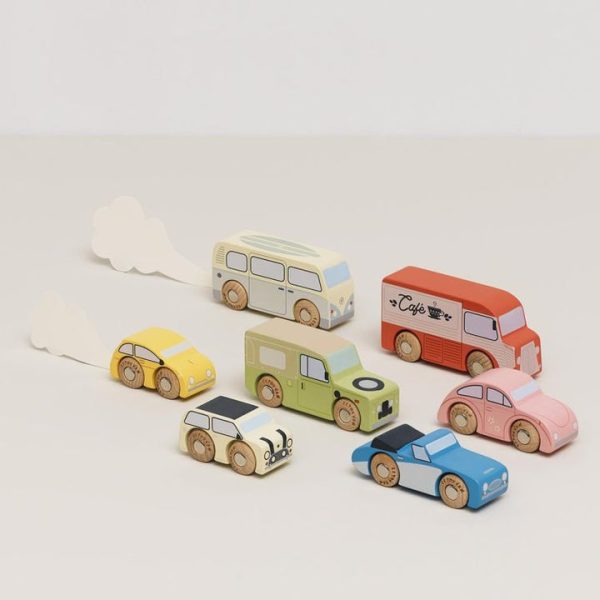 le-toy-van-preschool-wooden-vintage-toy-cars-7-pieces-32563011387479_720x-3