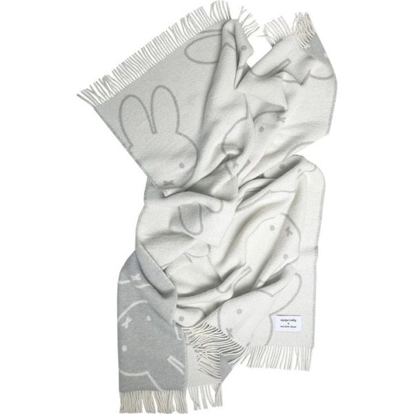 maison-deux-room-decor-miffy-blanket-cloud-white-grey-31899819901015_720x maison-deux-room-decor-miffy-blanket-cloud-white-grey-31899819901015_720x