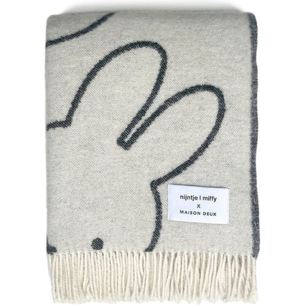 maison-deux-room-decor-miffy-blanket-white-black-31899810103383_720x-1 maison-deux-room-decor-miffy-blanket-white-black-31899810103383_720x-1