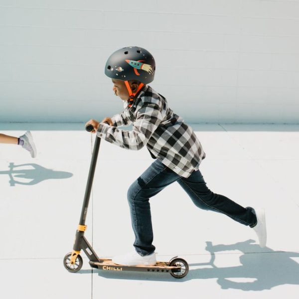 micro-kickboard-outdoor-corey-funk-signature-chilli-scooter-black-yellow-32481363787863_720x-3 micro-kickboard-outdoor-corey-funk-signature-chilli-scooter-black-yellow-32481363787863_720x-3