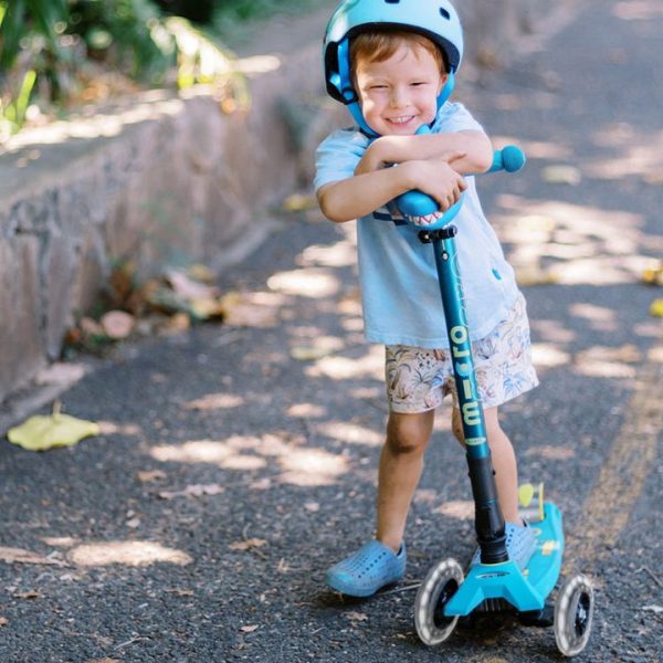 micro-kickboard-outdoor-micro-maxi-foldable-led-scooter-petrol-green-32480899563607_720x-2 micro-kickboard-outdoor-micro-maxi-foldable-led-scooter-petrol-green-32480899563607_720x-2