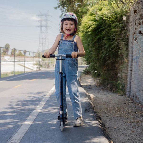 micro-kickboard-outdoor-micro-sprite-led-pearl-scooter-pearl-blue-purple-32481350221911_720x-6