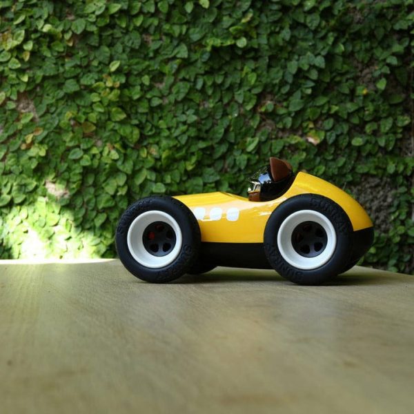 playforever-vehicles-egg-roadster-sunnyside-car-toy-yellow-29449302179927_720x-2 playforever-vehicles-egg-roadster-sunnyside-car-toy-yellow-29449302179927_720x-2