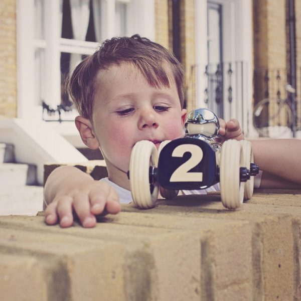 playforever-vehicles-midi-clyde-car-toy-midnight-blue-30261433139287_720x-4 playforever-vehicles-midi-clyde-car-toy-midnight-blue-30261433139287_720x-4