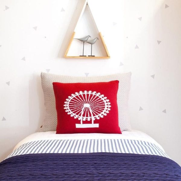 rian-tricot-room-decor-london-eye-pillow-32084936228951_720x-1 rian-tricot-room-decor-london-eye-pillow-32084936228951_720x-1