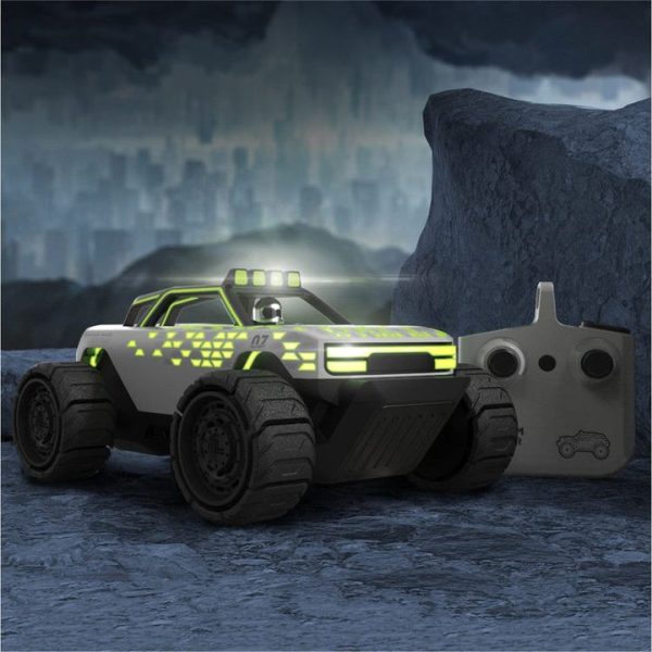 sharper-image-vehicles-phantom-crawler-rc-light-up-truck-32497559076951_720x-4 sharper-image-vehicles-phantom-crawler-rc-light-up-truck-32497559076951_720x-4