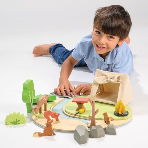 tender-leaf-toys-preschool-wildlife-camping-playset-1130106628_720x tender-leaf-toys-preschool-wildlife-camping-playset-1130106628_720x