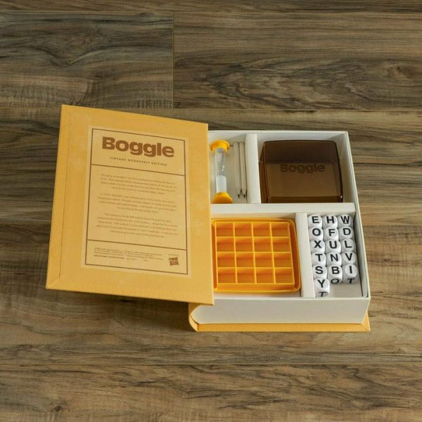 ws-game-company-games-boggle-vintage-bookshelf-edition-28900042440791_720x-2 ws-game-company-games-boggle-vintage-bookshelf-edition-28900042440791_720x-2