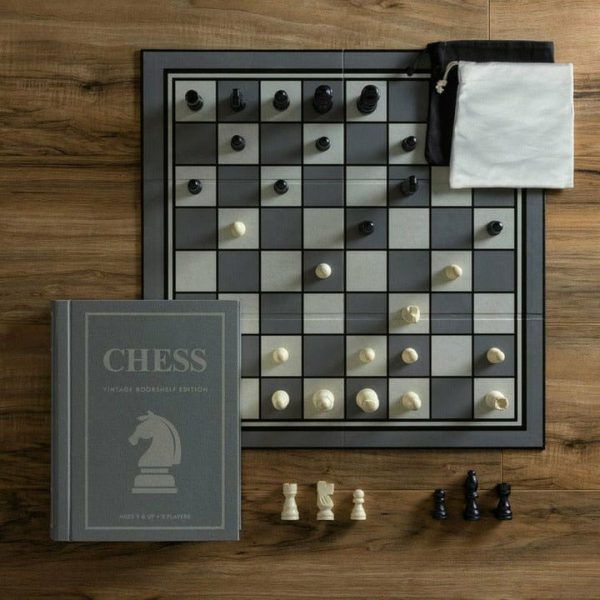 ws-game-company-games-chess-vintage-bookshelf-edition-28900029333591_720x-1 ws-game-company-games-chess-vintage-bookshelf-edition-28900029333591_720x-1