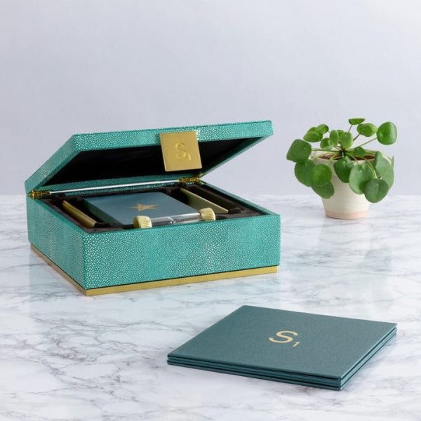 ws-game-company-games-scrabble-del-mar-shagreen-edition-30432177815639_720x ws-game-company-games-scrabble-del-mar-shagreen-edition-30432177815639_720x